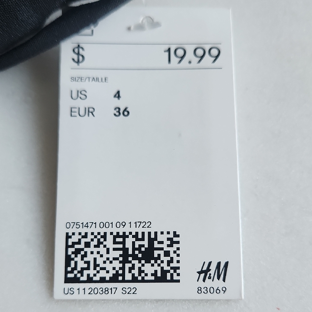 H&M Black Dress Pants, Size 4 - Picture 3 of 5